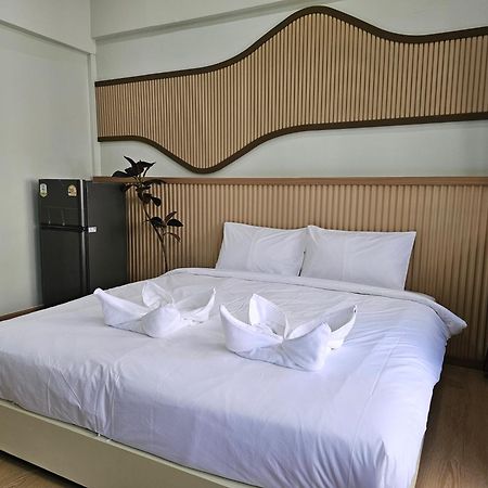 Lub Nai Hostel Patong 外观 照片