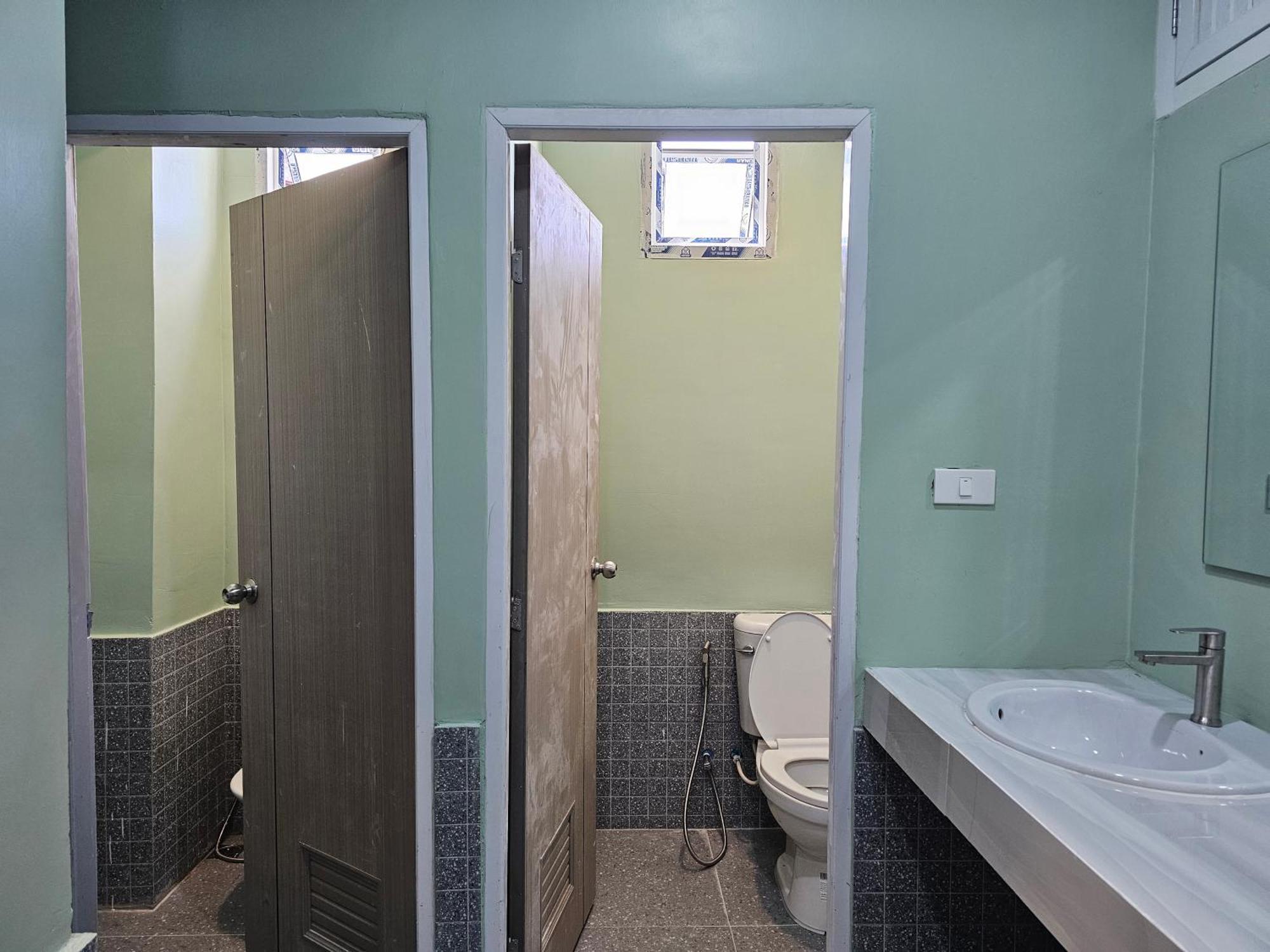 Lub Nai Hostel Patong 客房 照片