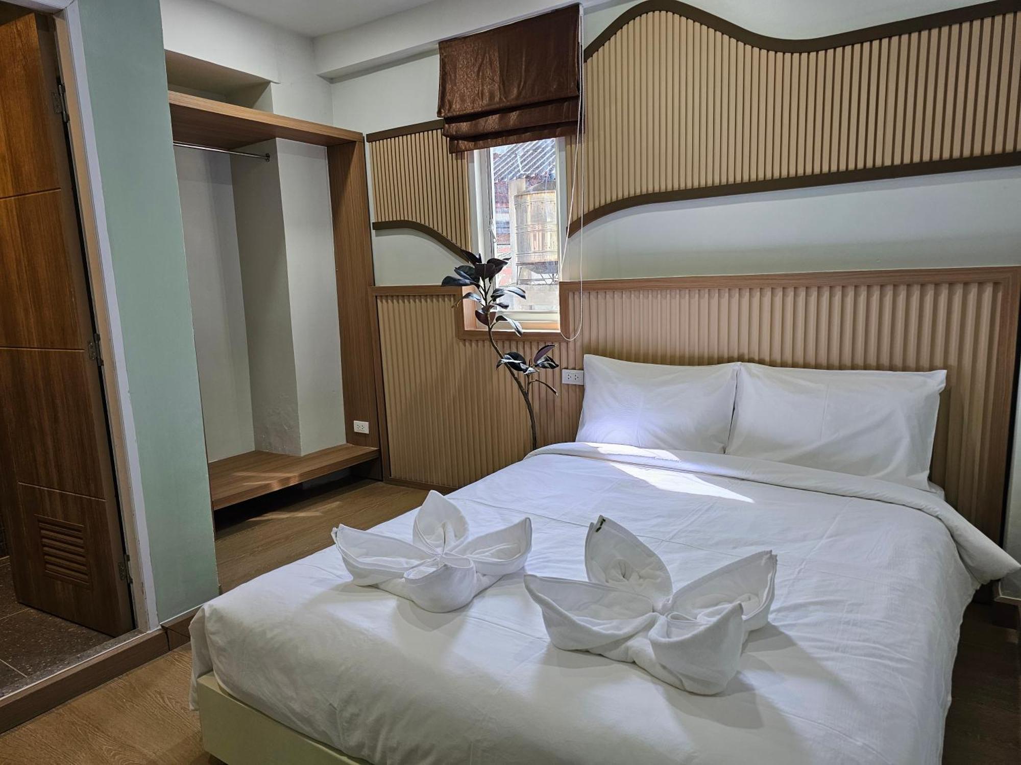 Lub Nai Hostel Patong 外观 照片