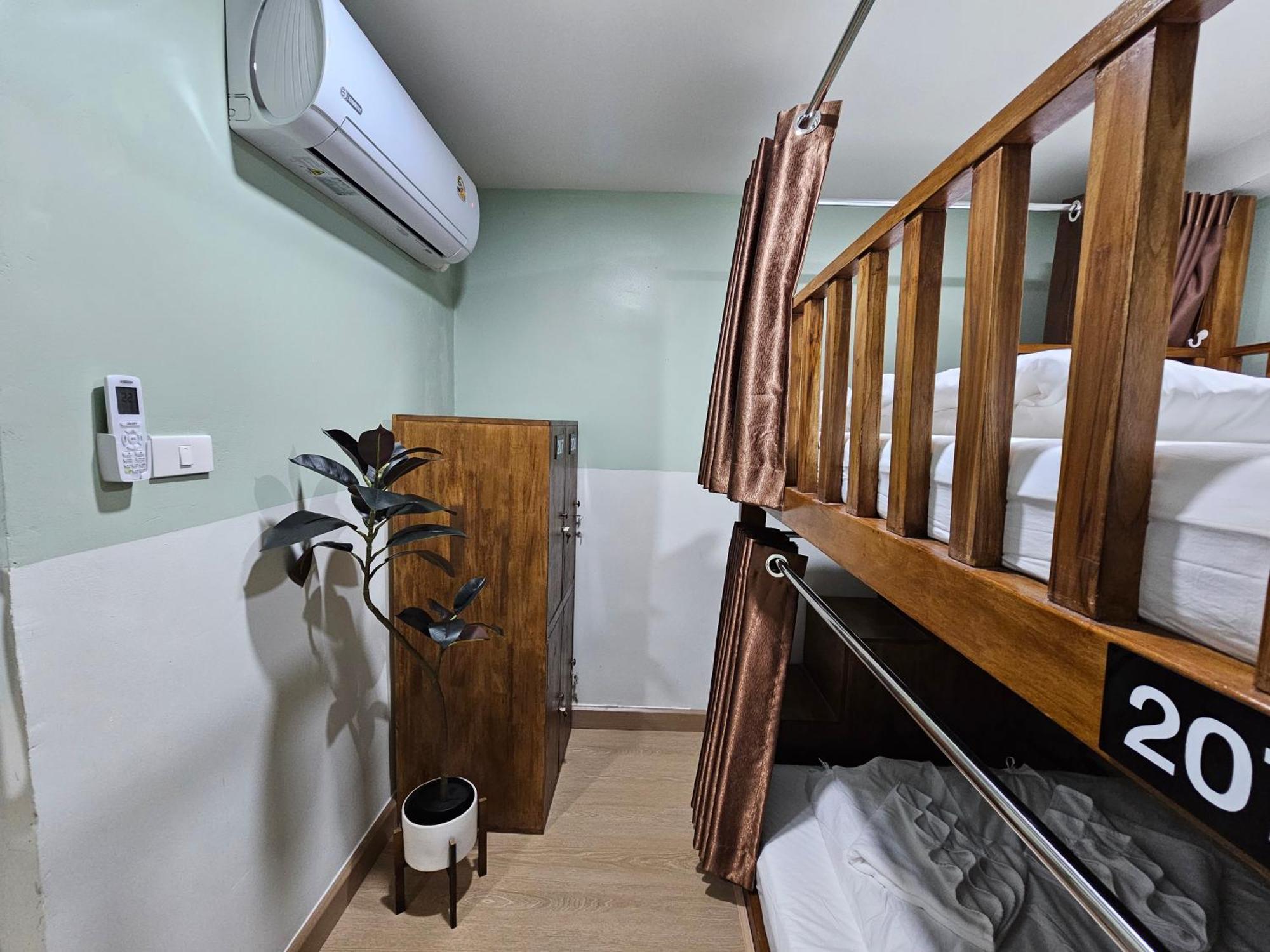 Lub Nai Hostel Patong 外观 照片
